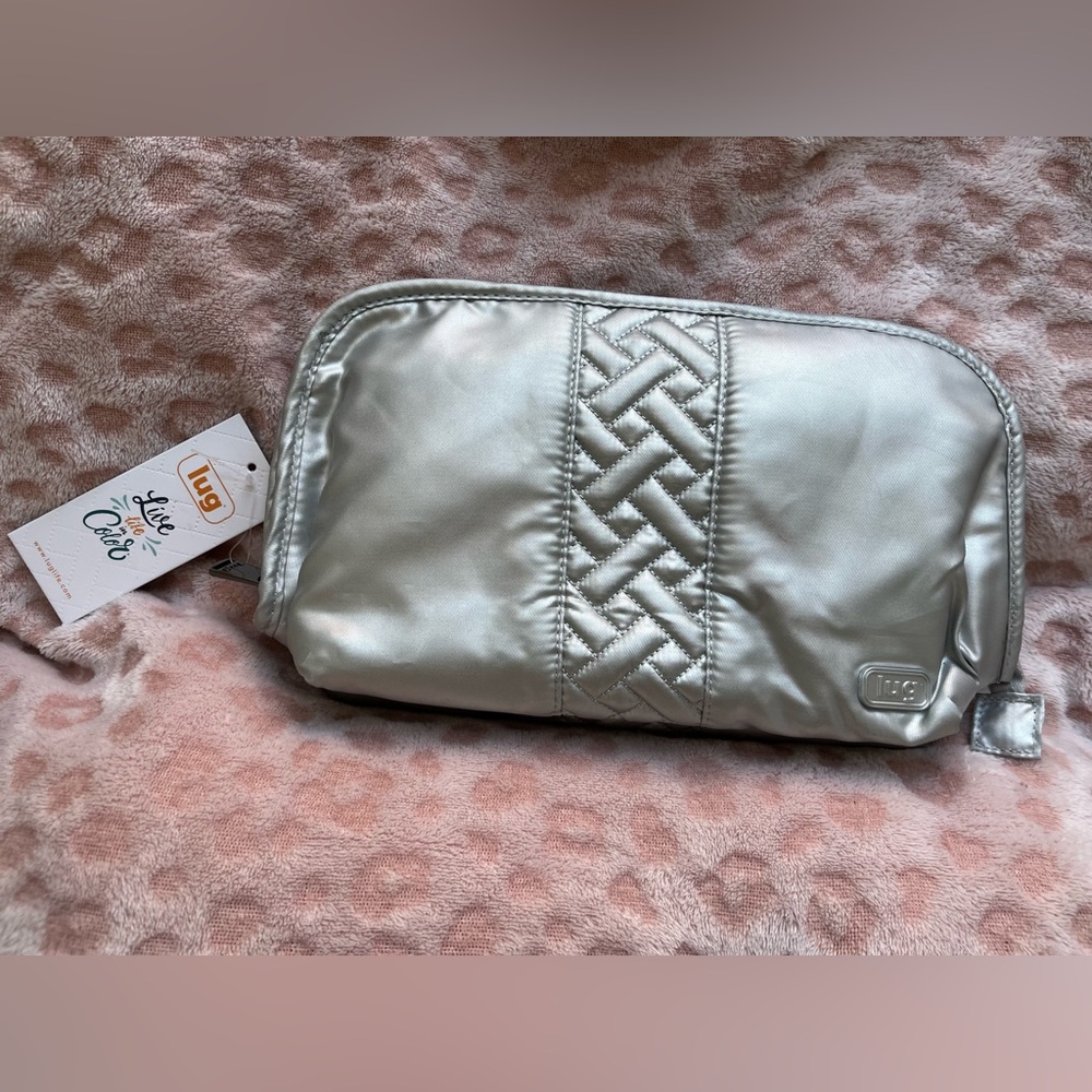 NWT Lug Toiletries Padded Travel Bag - Flash Metallic Silver